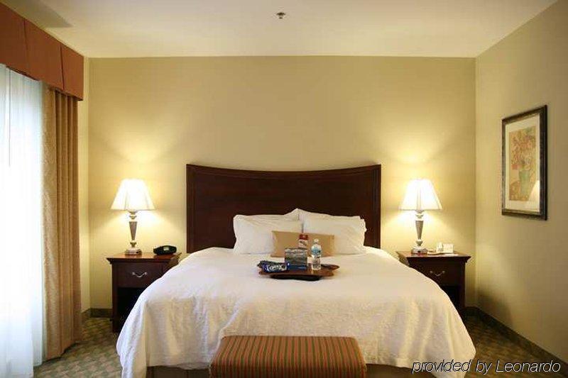 Hampton Inn & Suites Southern Pines-Pinehurst Aberdeen Δωμάτιο φωτογραφία